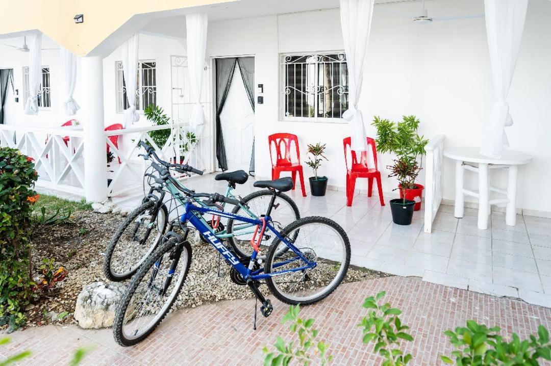 Hermosa Suites #1 In The Heart Of Punta Cana Esterno foto
